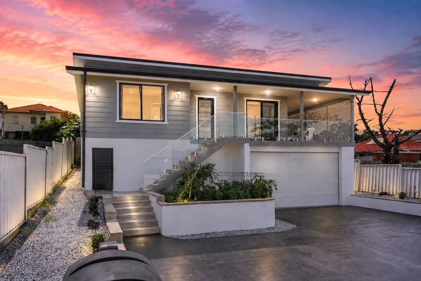 328 Northcliffe Drive, Lake Heights